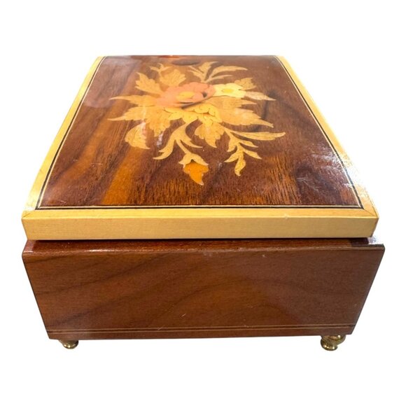 Vintage Reuge Musical Italy Wooden Jewelry Box Floral Inlay Red Velvet Interior - Picture 9 of 11